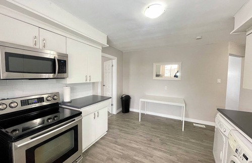 Glenridge Casa | Mountain View Suite - Sleeps 6