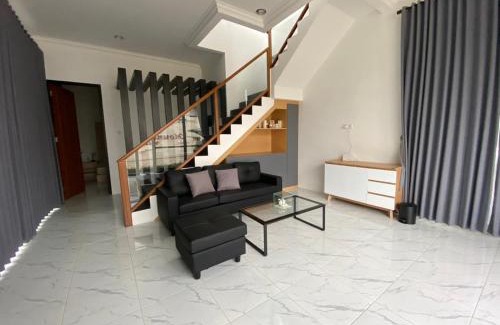 Purbalingga Casa | Mountain View Villa Serang