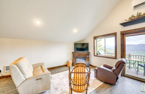 Bonners Ferry Casa | Mountain Views and Fireplace Bonners Ferry Escape!