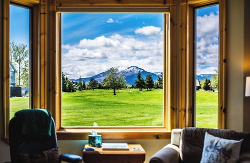 Red Lodge Casa | Northern Lights Lodge para todo el año Diversión familiar Esquí / Golf / Caminata / Bañera de hidromasaje