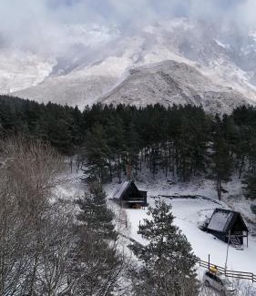 Stepantsminda Casa | Mountain Waltz by Elia Glamping