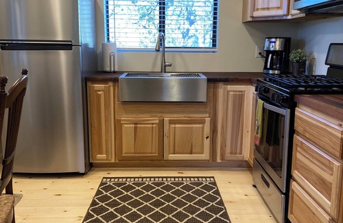 Springerville Cabaña | Mountain Wellness Retreat with Sauna