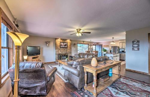 Ruidoso Casa | Mountains Majesty Cabin with Hot Tub and Mtn Views!