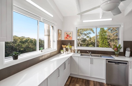 Mount Riverview Casa | Mountains Retreat For A Couple King Bed/Ensuite