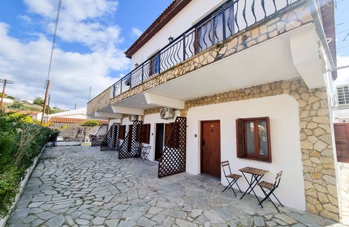 Agios Theodoros Apartamento | Mountains Retreat Rooms & Suites