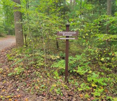 Rockbridge Casa | Mountainside Cabin, Secluded, Hot Tub, Lake Accessible