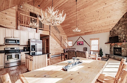 Sunday River Area Chalet De Esquí | Mountainside Chalet direct views of Sunday River