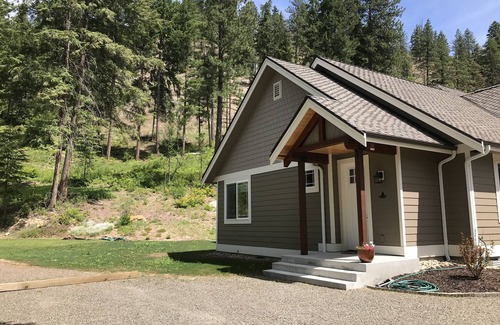 Leavenworth Casa | Mountainside Guest Suite in Leavenworth