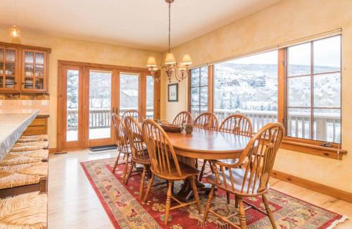 Edwards Casa | Mountainside Manor with Hot Tub