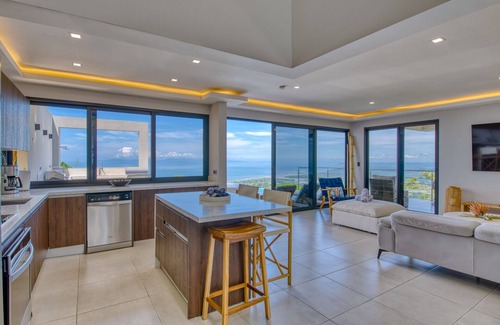 Camaronal Casa | Mountainside Retreat Exquisite OceanViews Sleeps6