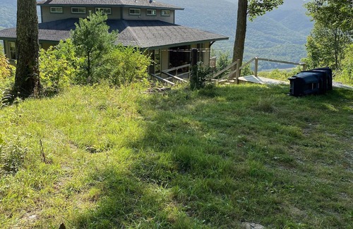 Dorset Casa | Mountaintop House With Spectacular Views