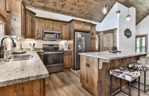 Ellijay Cabina | Mountaintown Cottage