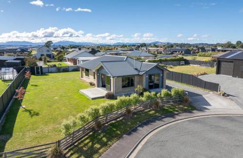 Te Anau Casa | Mountainview Escape - Te Anau Holiday House