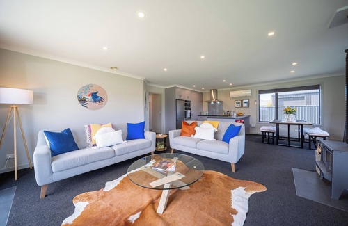Te Anau Casa | Mountainview Escape - Te Anau Holiday House