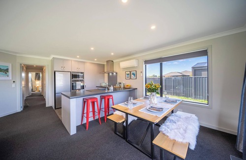 Te Anau Casa | Mountainview Escape - Te Anau Holiday House