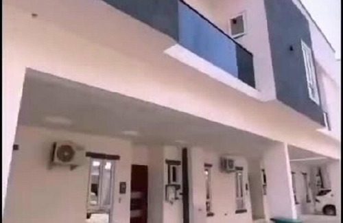 Ajah Apartamento | MountBatten