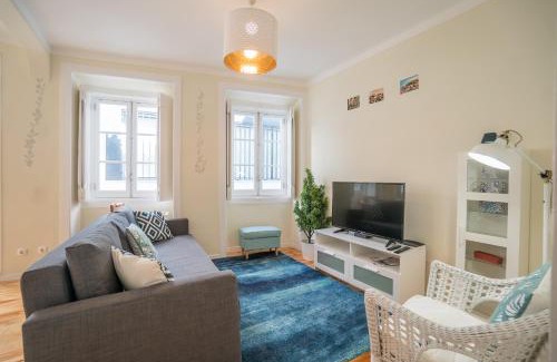 Socorro Apartamento | Mouraria 2 Bedroom Apartment