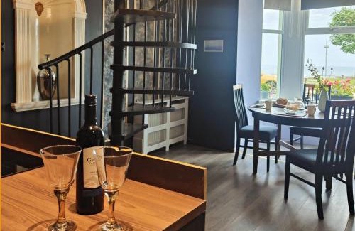 Newcastle Apartamento | Mourne Mountain Art Apartments
