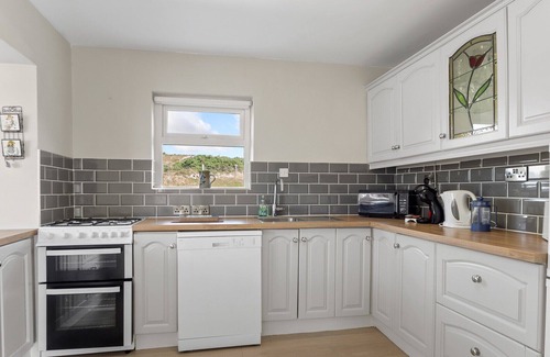 Connemara Casa | Mourneen Cottage with stunning views