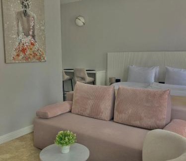 Sarajevska Apartamento | Move In Apartments - ApartHotel Belgrade