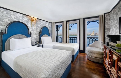 Nile River Luxor Alquiler De Eote | Movenpick SS Misr. Monday - Friday