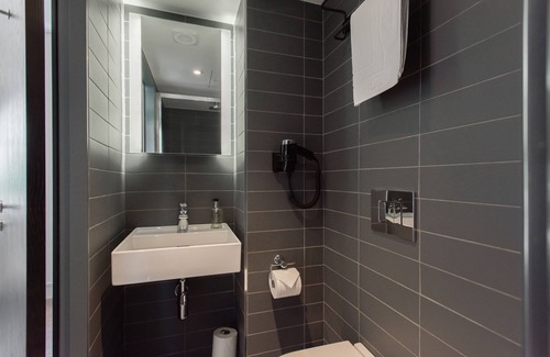 Earl's Court Hotel | Mowbray Court Hotel