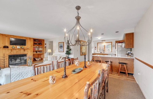 North Creek Casa | Moxham 58h - Adirondack Retreat Mountain Views 3 Bedroom Townhouse by The Summit at Gore Mountain