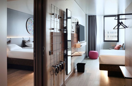 Psirri Hotel | Moxy Athens City