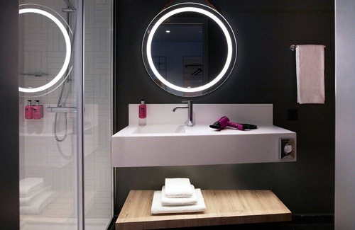 Psirri Hotel | Moxy Athens City
