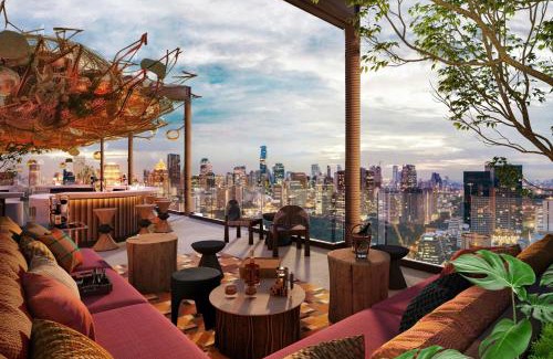 Pathumwan Hotel | Moxy Bangkok Ratchaprasong