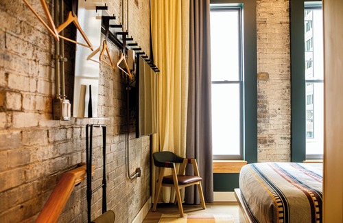 Central Business District Hotel | Moxy Cincinnati Downtown
