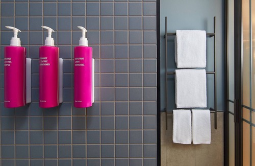 Mascot Hotel | Moxy Sydney Airport