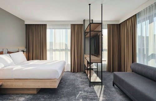 Mirow Hotel | Moxy Warsaw City
