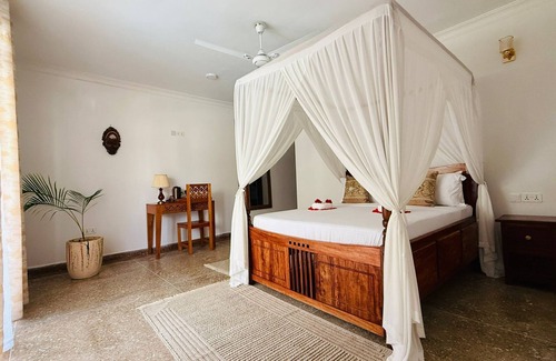 Marumbi Hotel | Moya Beach Hotel