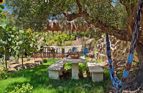 Makry Gialos Cabaña | "Mpakses" 300 years old cottage "Natura cottages" with sea view shared garden