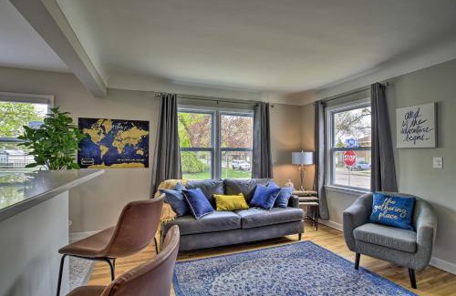Hiawatha Casa | Mpls Duplex with WiFi and Kitchen 5 Mi to Dtwn!