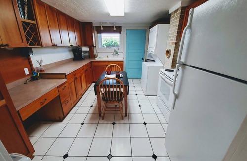 Wrightsville Beach Casa | Mr Frog's Figs & Ferns Beach Cottage - Swim & Kayak Launch w/5 min Walk to Beach