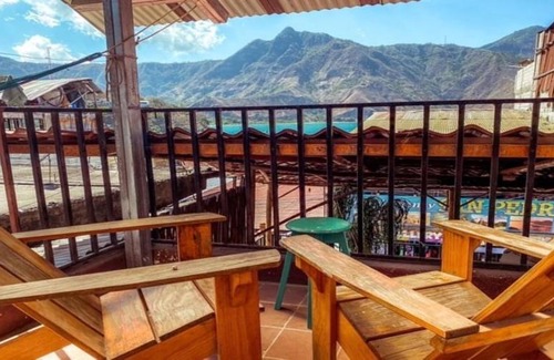 San Pedro La Laguna Hostal | Mr. Mullets Hostel