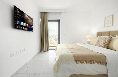 Jerusalem City Centre Apartamento | MR savyon view 2BR with balcony