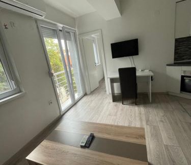 Kisela Voda Apartamento | MRN Apartment