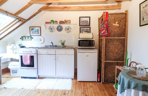 Ardfinnan Apartamento | MRS DELANEY'S LOFT, pet friendly in Ardfinnan, County Tipperary