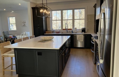 West Cape May Casa | Mrs. Third Avenue. Beautiful home close to beach and shops.
