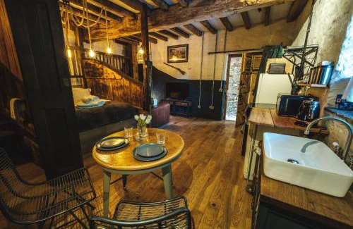 Fremington Casa | MS 14 The Shergar Suite