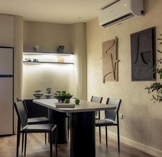 Hang Buom Apartamento | MSTAY Old Quarter