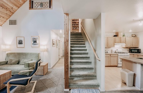 Glacier Chalet De Esquí | Cabaña 19 en Mt Baker Rim: admite mascotas, Wi-Fi, jacuzzi, capacidad para 10 personas