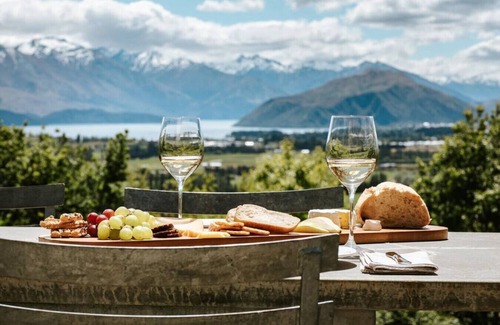 Bendigo Casa | Gran residencia privada con capacidad para 10 personas con impresionantes vistas al lago y la montaña
