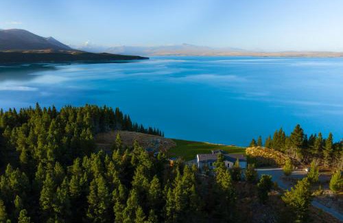 Ben Ohau Cabina | Mt Cook Lakeside Retreat