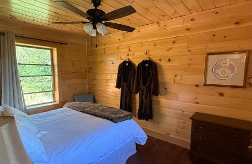 Summerhaven Cabina | Mt. Lemmon Lodge