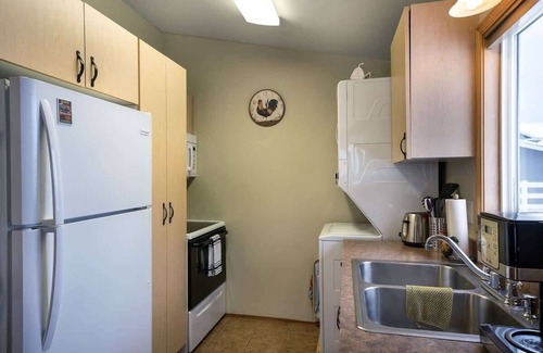 Kalispell Casa | MT Views, Firepit, Sauna, Fishing, Glacier Park