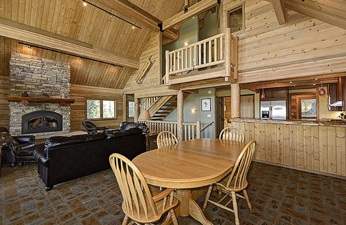 Cle Elum Chalet De Esquí | Lujo Cedar Log Home Cerca: Suncadia / Roslyn / Cle Elum, Washington